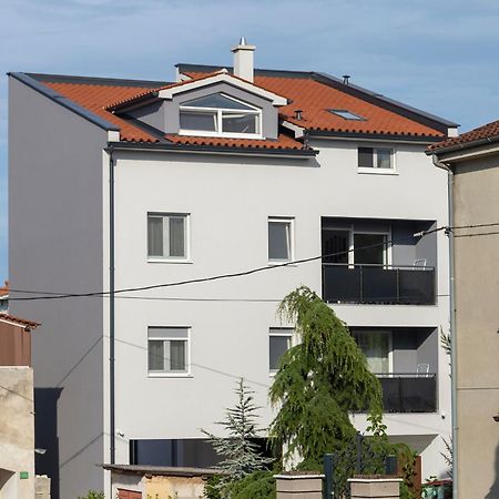 City Apartments Silver Pula Dış mekan fotoğraf